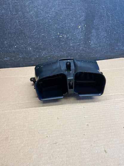 2007 to 2009 Cadillac SRX Front Center Dash Clock Air Vent ag5066 DG3