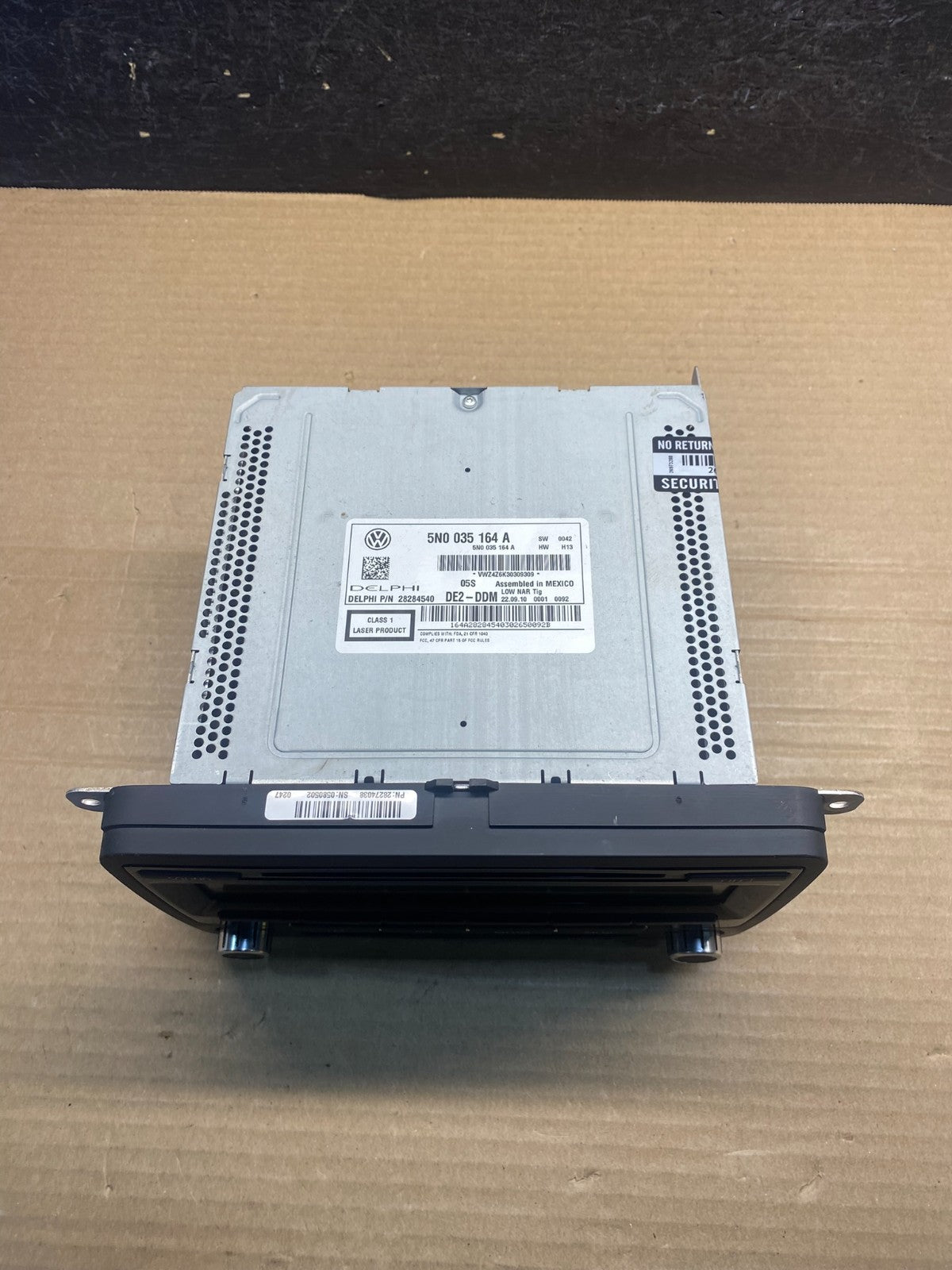 2011 to 2014 Volkswagen Tiguan Radio AM/FM CD Player AF3846 DG3