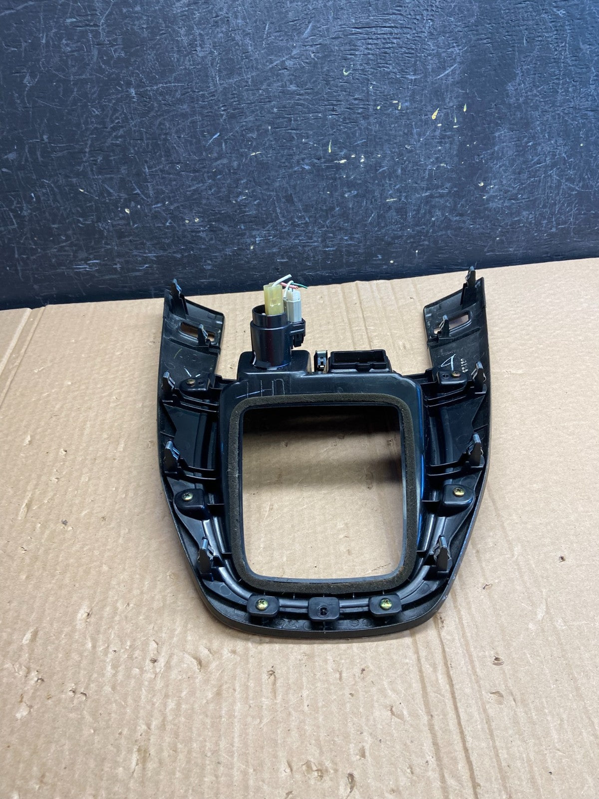 1999 to 2003 Lexus RX300 dash Console Center Shifter Floor Bezel AF6194 DG4