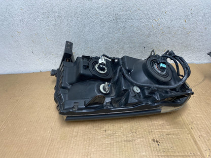 2013 to 2015 Honda Pilot Left Driver LH Side Halogen Headlight AI7965 DW8