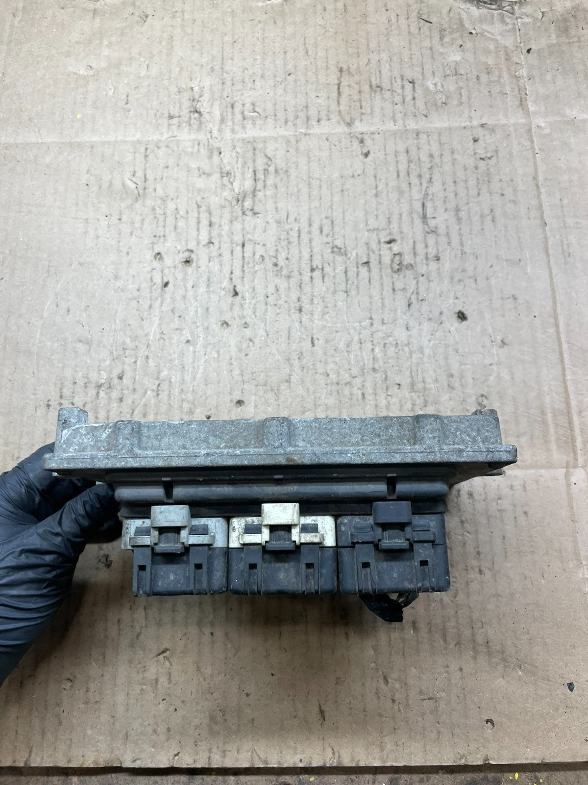 2001 Jeep Cherokee 4.0L Ecm Ecu Computer Module R1959 DG1