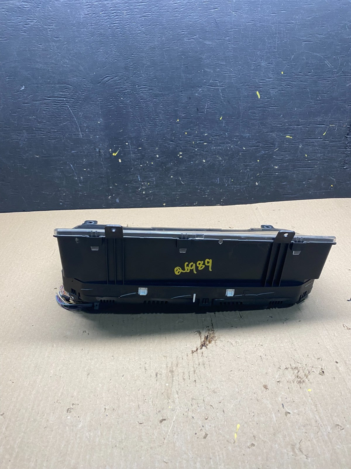 2014  Lincoln Navigator Speedometer Cluster Gauge Q6989 DG3