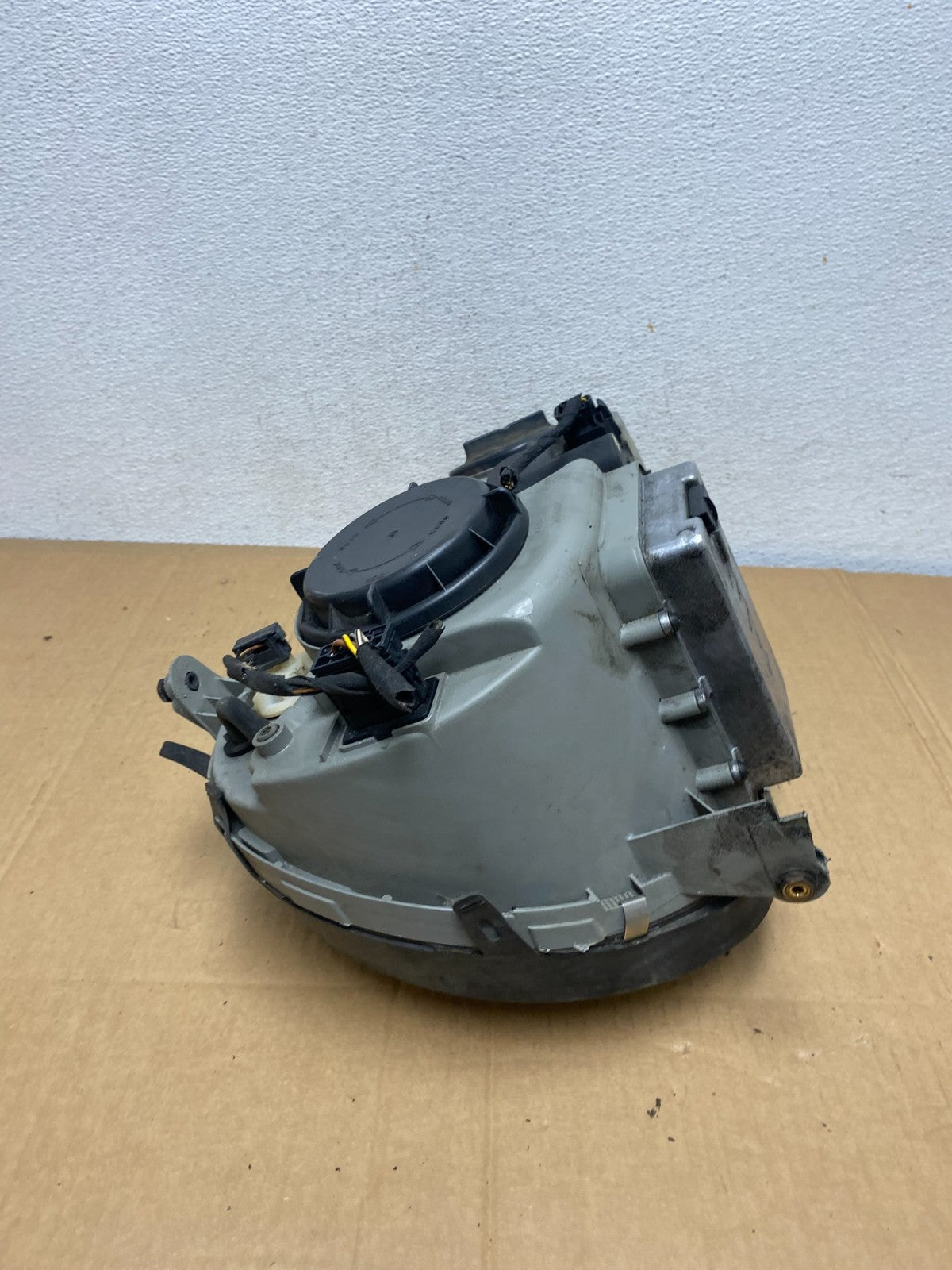 2000-2002 Mercedes E E320 E430 Left Driver LH Xenon HID Headlight AD0739 DW8