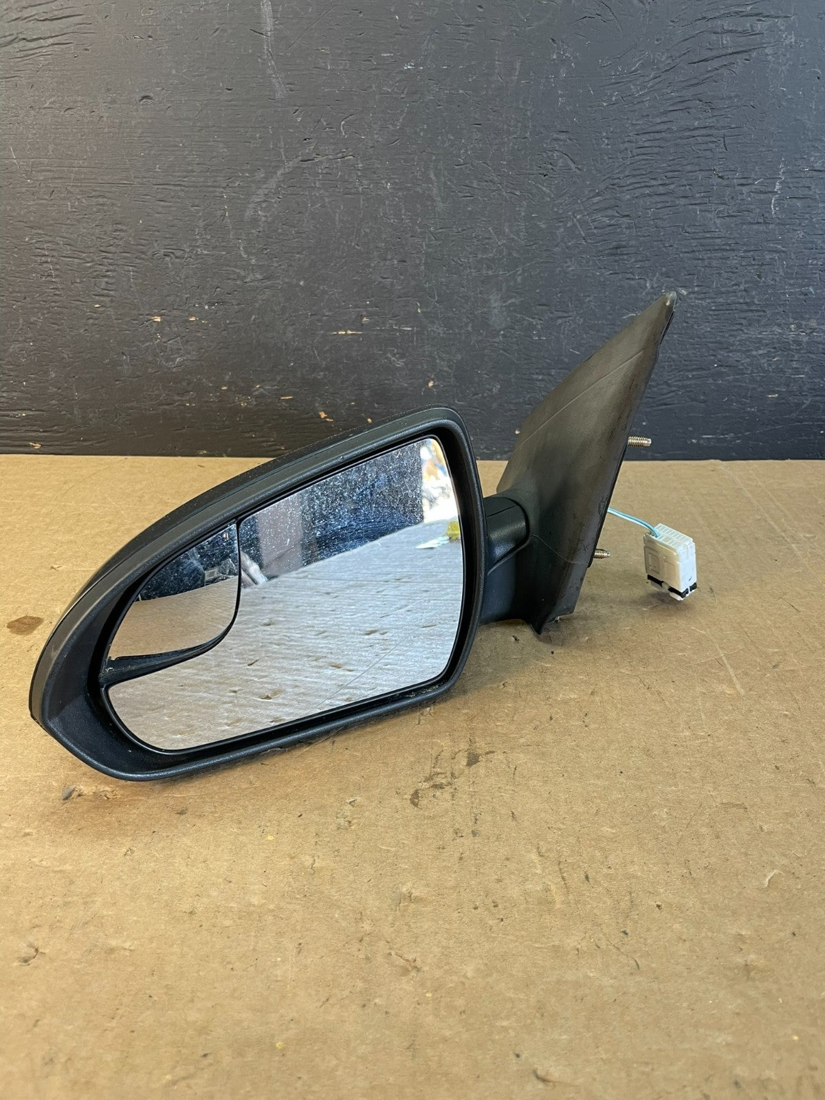 2017-2020 Hyundai Elantra Left Driver LH View Door Blind Spot Mirror AD0381 DG2