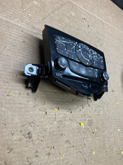 2012 to 2014 Chevrolet Cruze Radio CD Player Contol Panel 95166368 OEM W1607 DG1