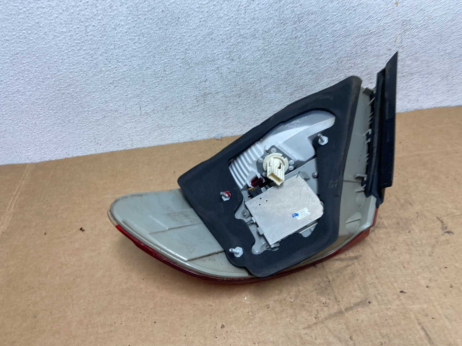 2006 2007 2008 BMW 7-Series 750li 760li Left Driver Tail Light AD6220 LK6