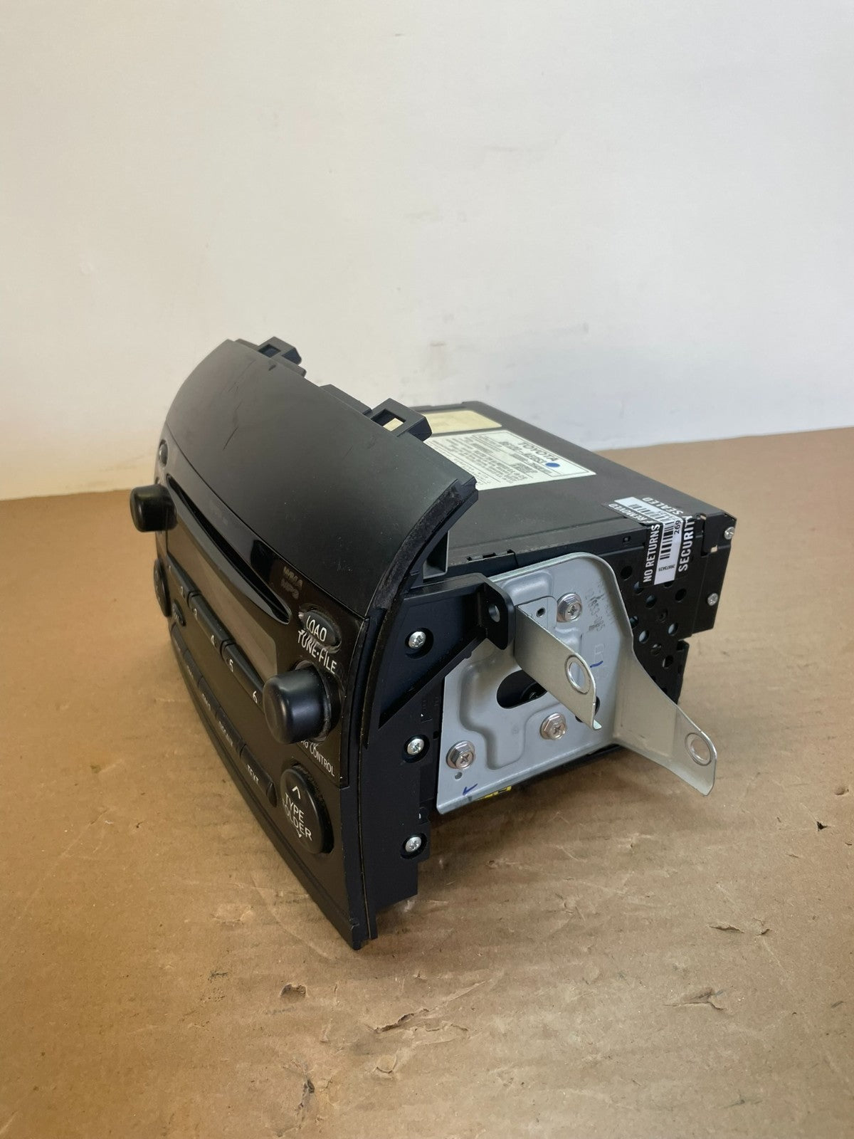 2004 to 2010 Toyota Sienna AM FM CD WMA Mp3 Radio Receiver AF5595 DG2