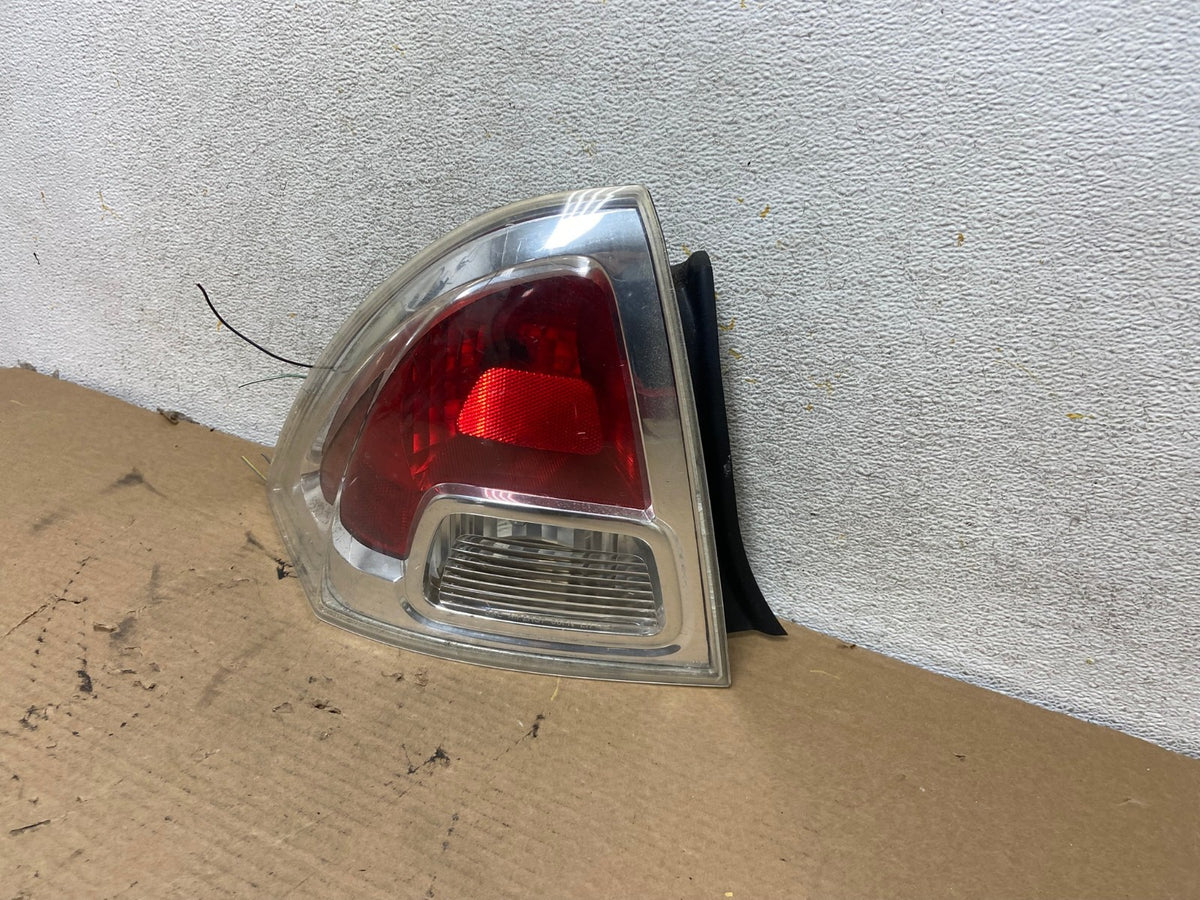 2006 2007 2008 2009 Ford Fusion Tail Light Left Driver LH Side AH4338 LK2