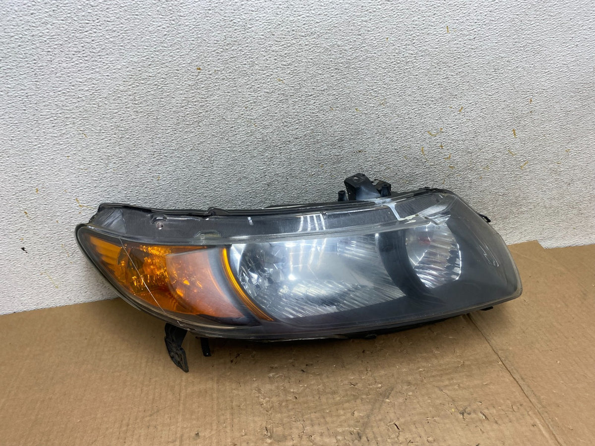 2006 - 2008 Honda Civic Coupe Headlight Halogen Right Passenger Rh AI5441 DW0