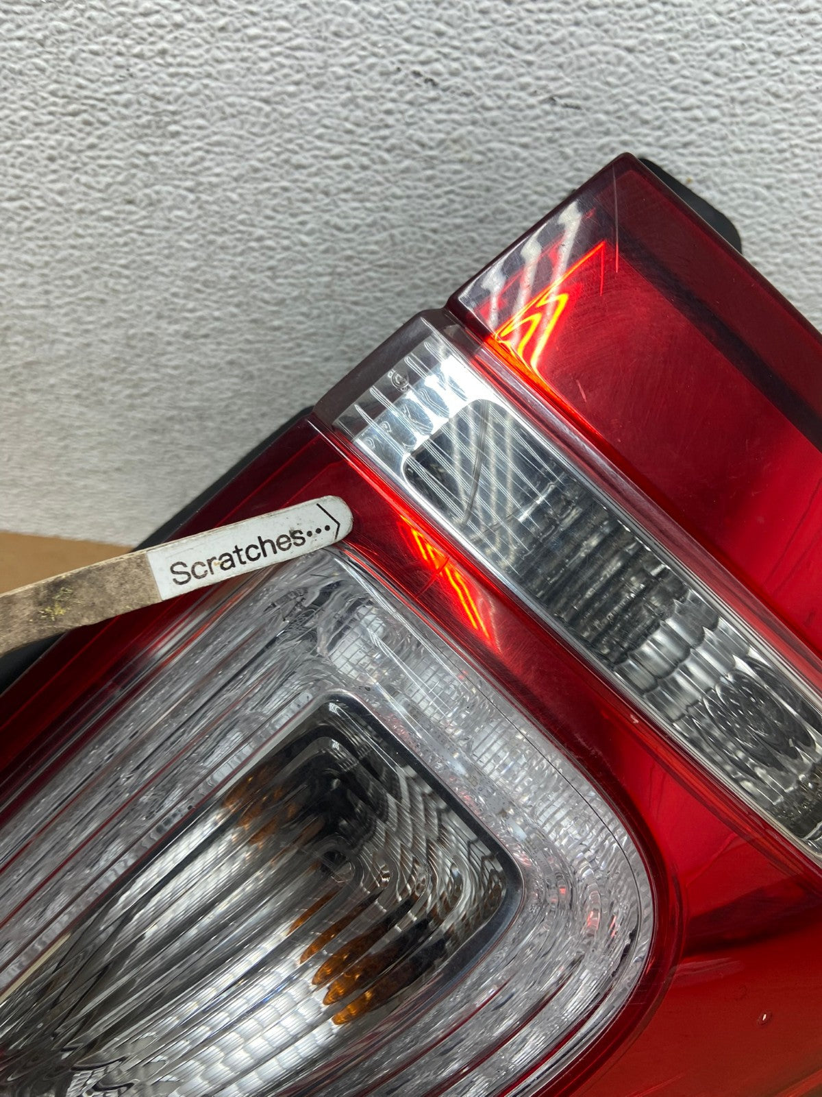 2011-2015 Ford Explorer Police Package Right Passenger Tail light AE1148 LK3