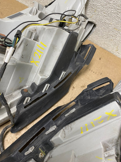 2008 to 2012 Chevrolet Malibu Left+Right Side Set Headlights Oem X2111 DW15