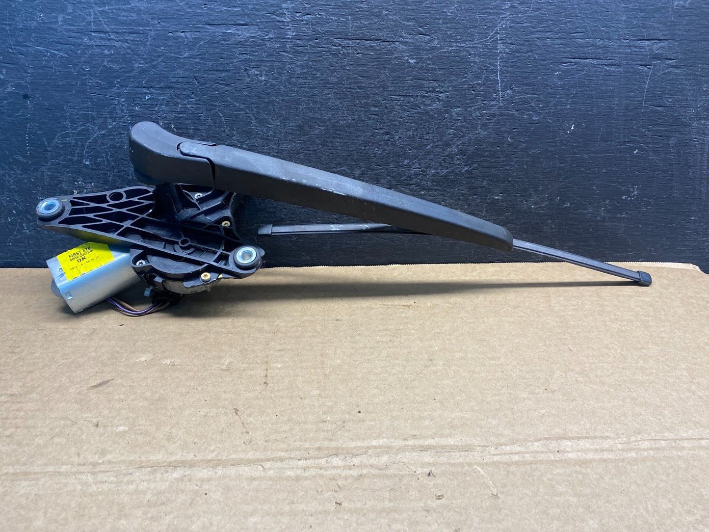 2007 to 2013 BMW X5 E70 Rear Windshield Wiper Motor AF5340 DG0
