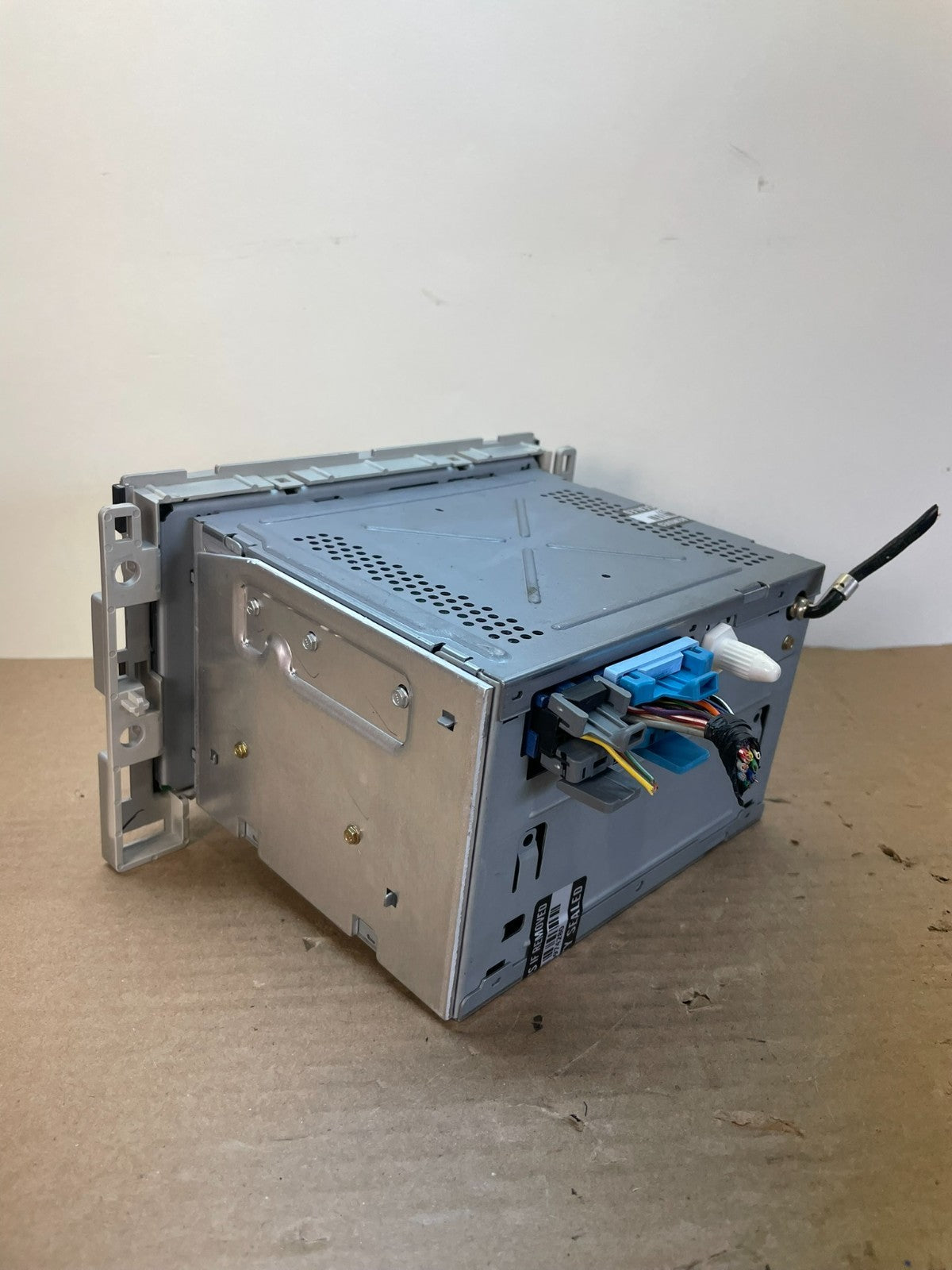 2005 - 2006 Chevy Equinox Cd Radio AM/FM ai0567 DG3