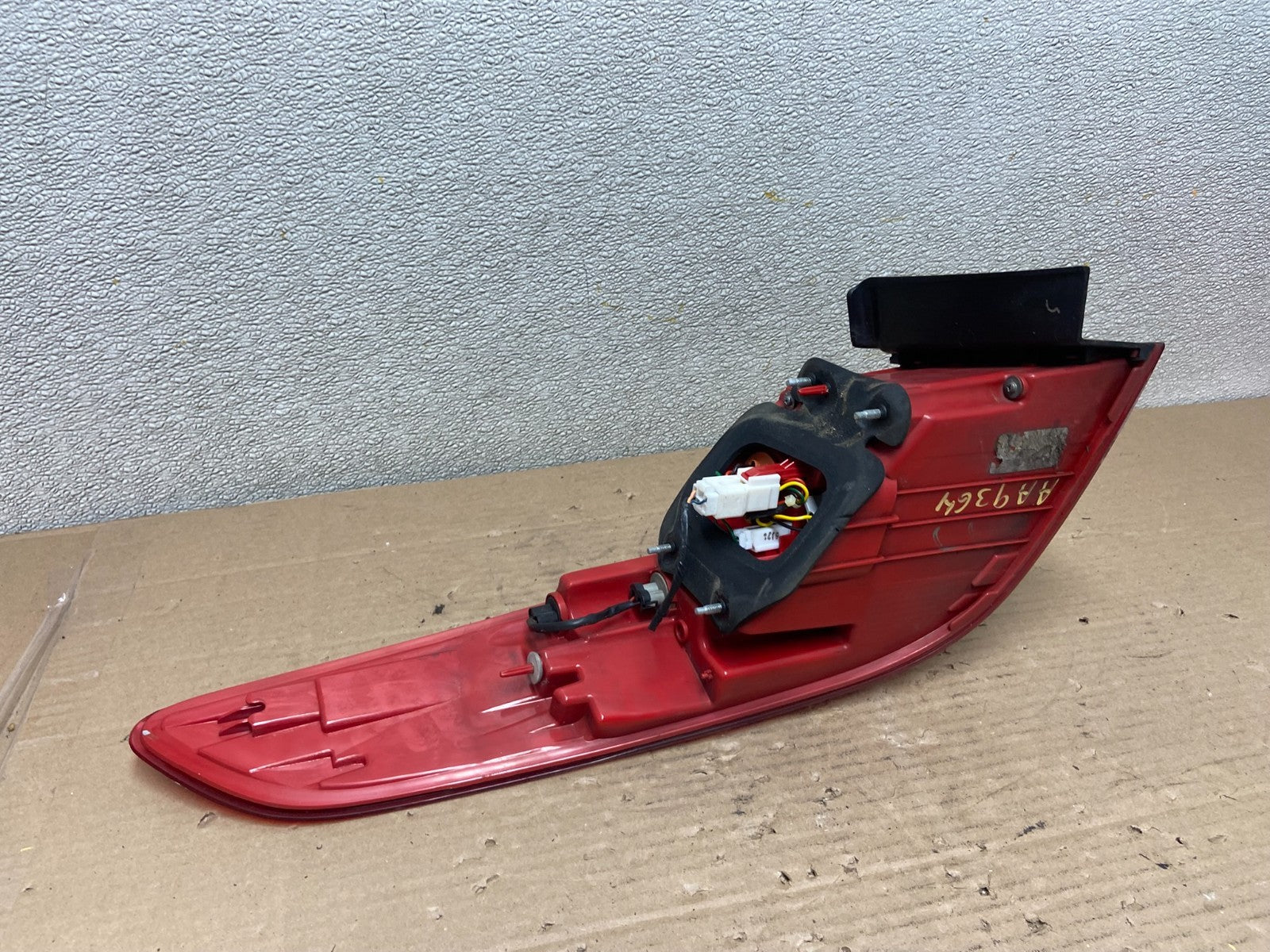 2016 to 2020 Kia Optima Right Passenger RH Side Tail Light AA9364 LK5