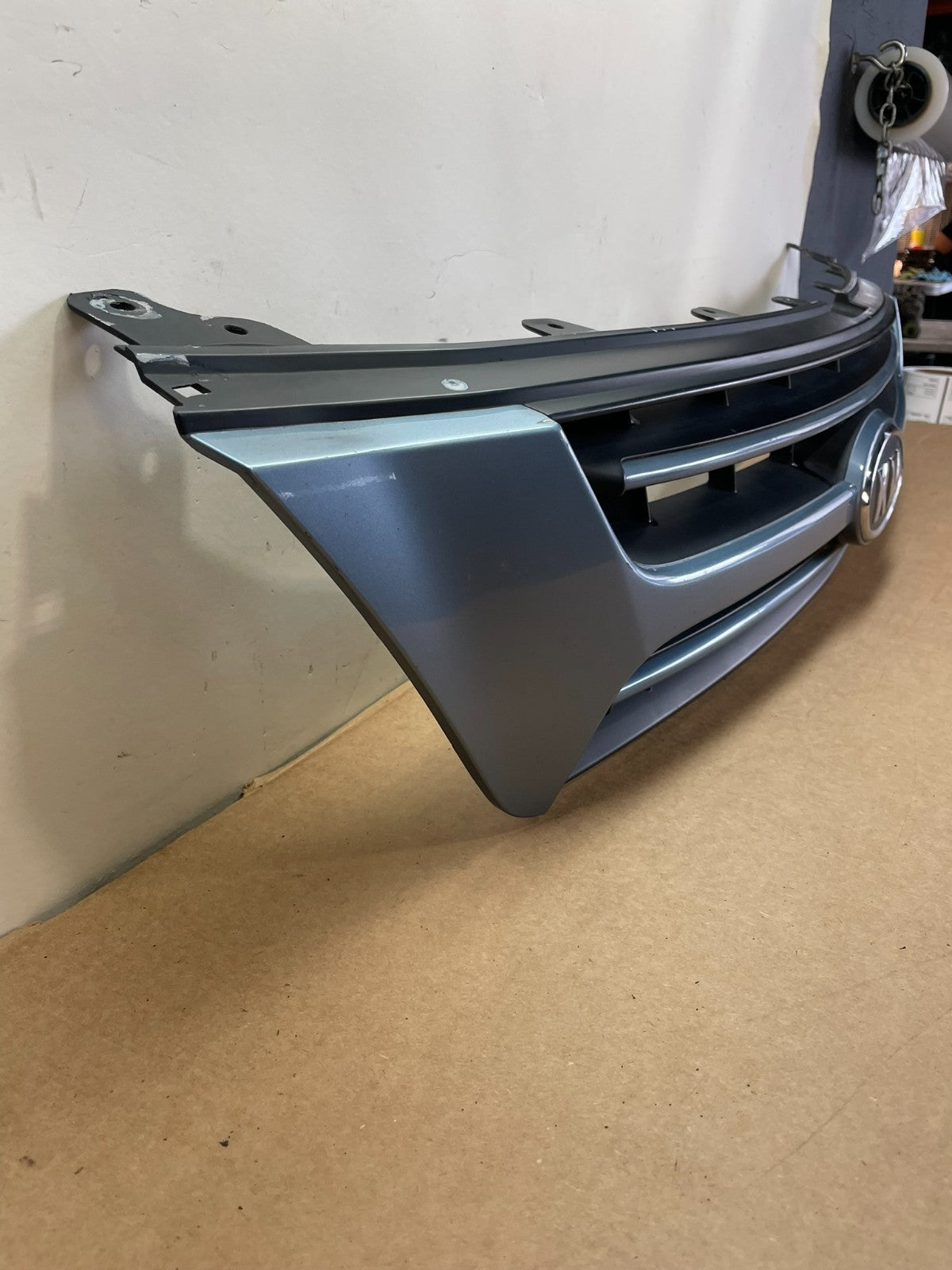 2006 to 2010 Kia Sedona Front Upper Grill Grille AF8565 DG2