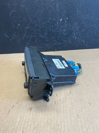 2005 to 2007 Cadillac STS AC Heater Climate Control Panel AB9267 DG2