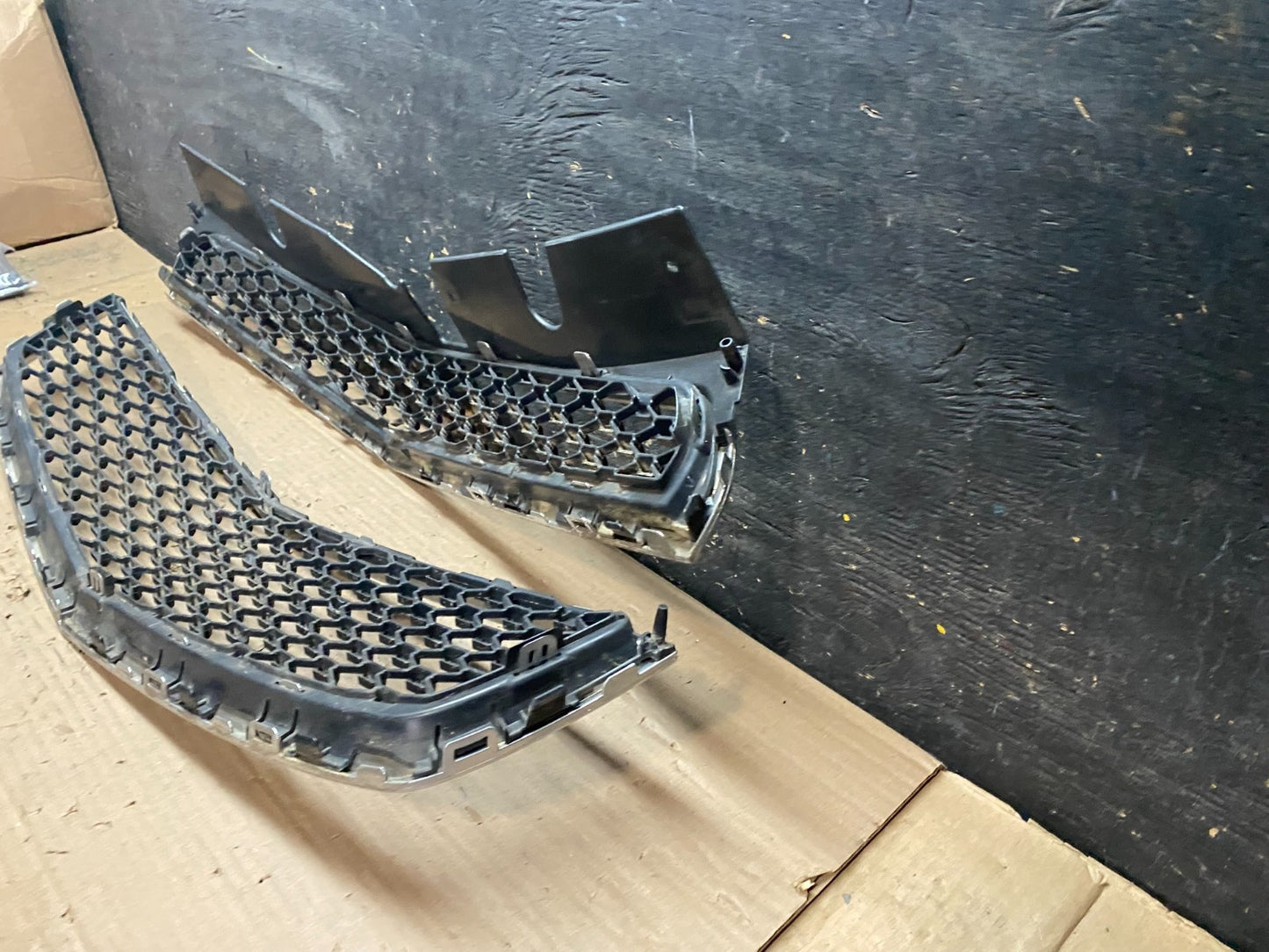 2010-2013 Chevrolet Equinox Upper Lower Set Front Chrome Grill Grille U7962 DG4