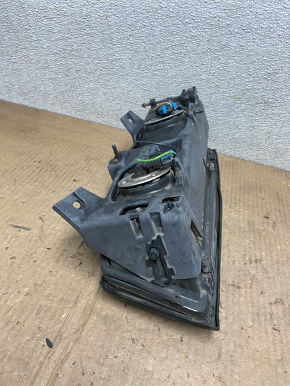 1987 to 1988 Chevrolet Corsica Right Passenger RH Side Headlight AA6659 DG7