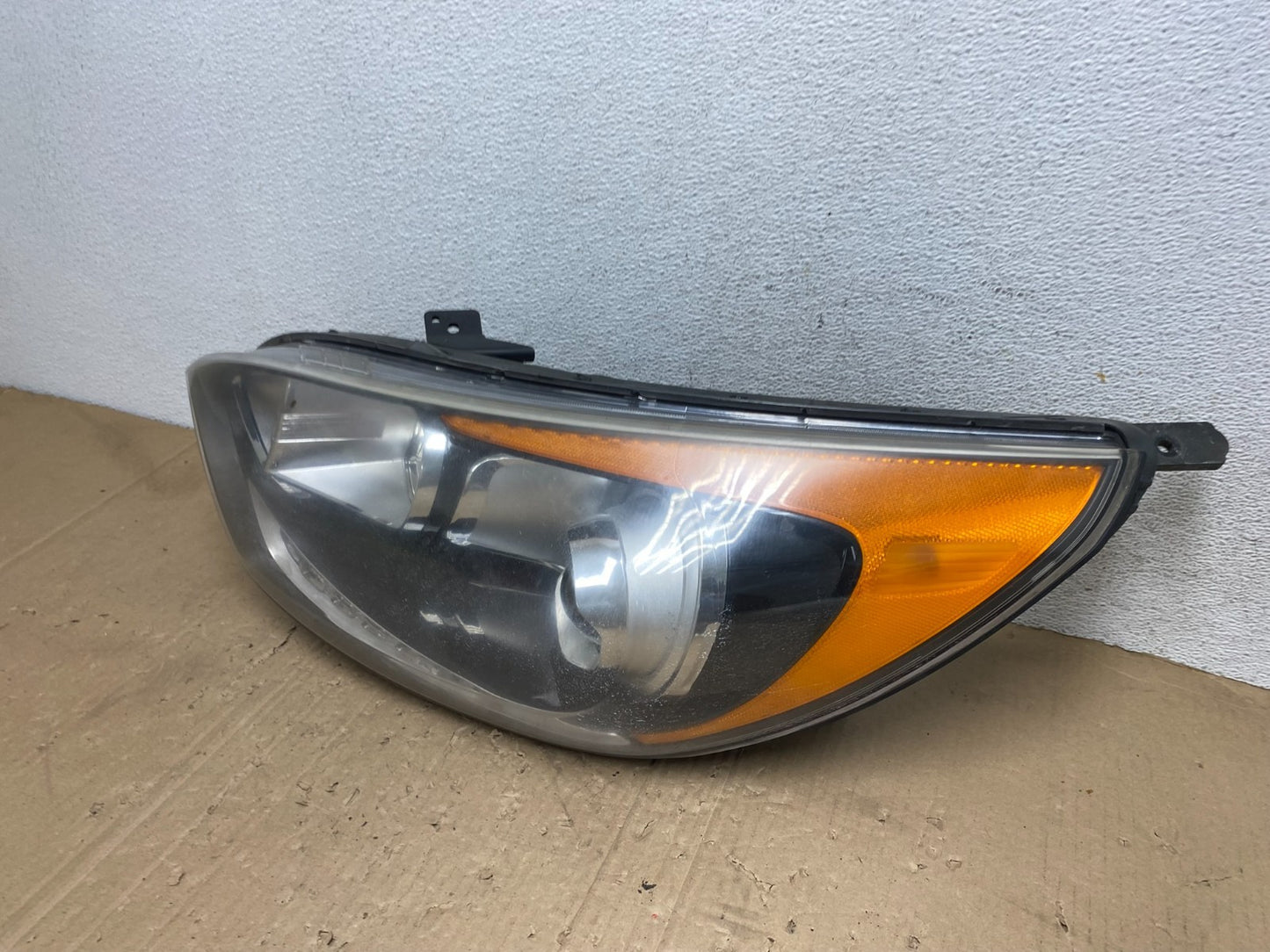 2012 to 2017 Kia Rio Hatchback Left Driver LH LED Projector Headlight AC0142 DG1
