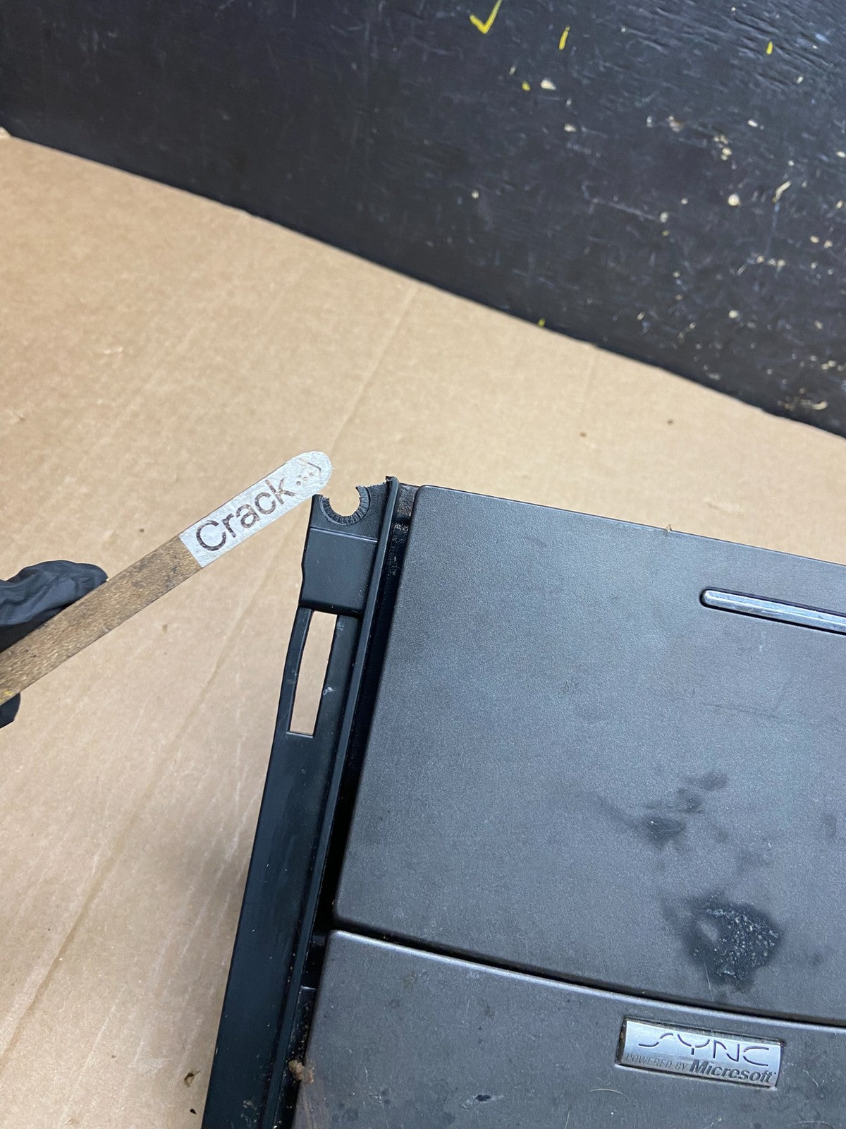 2010-2012 Ford Taurus Center Console Storage Trim Bezel OEM y2060 DG3