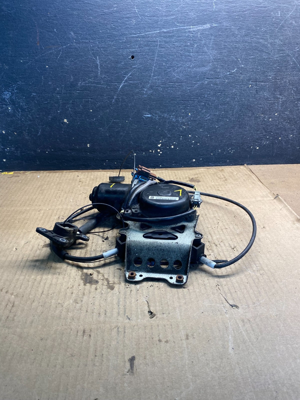 2005 - 2010 Honda Odyssey Rear Left Sliding Door Lock Actuator Motor z4790 DG2