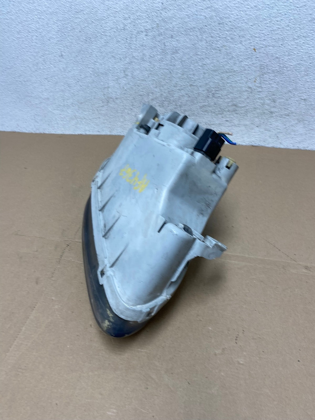 1999 2000 Hyundai Elantra Left Driver LH Side Headlight AF4367 LK9