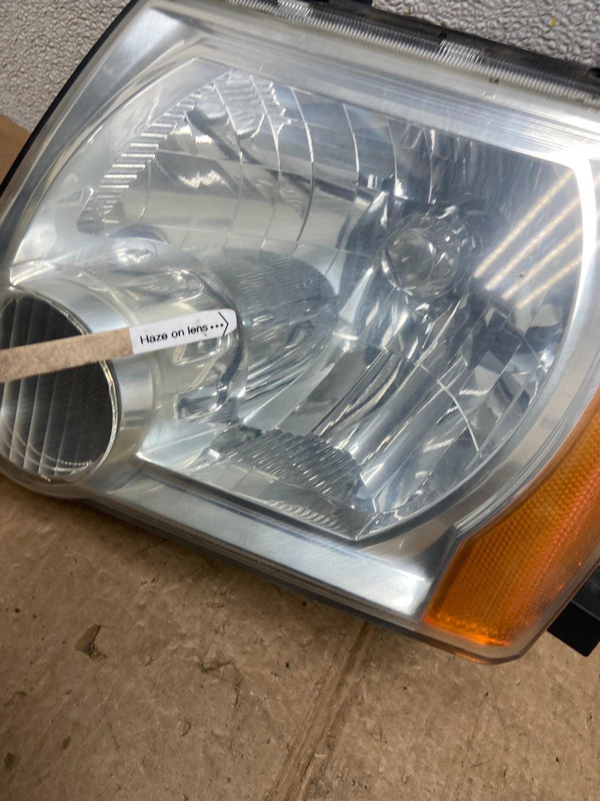 2005 - 2015 Nissan Xterra Driver Left LH Side Headlight AA27243