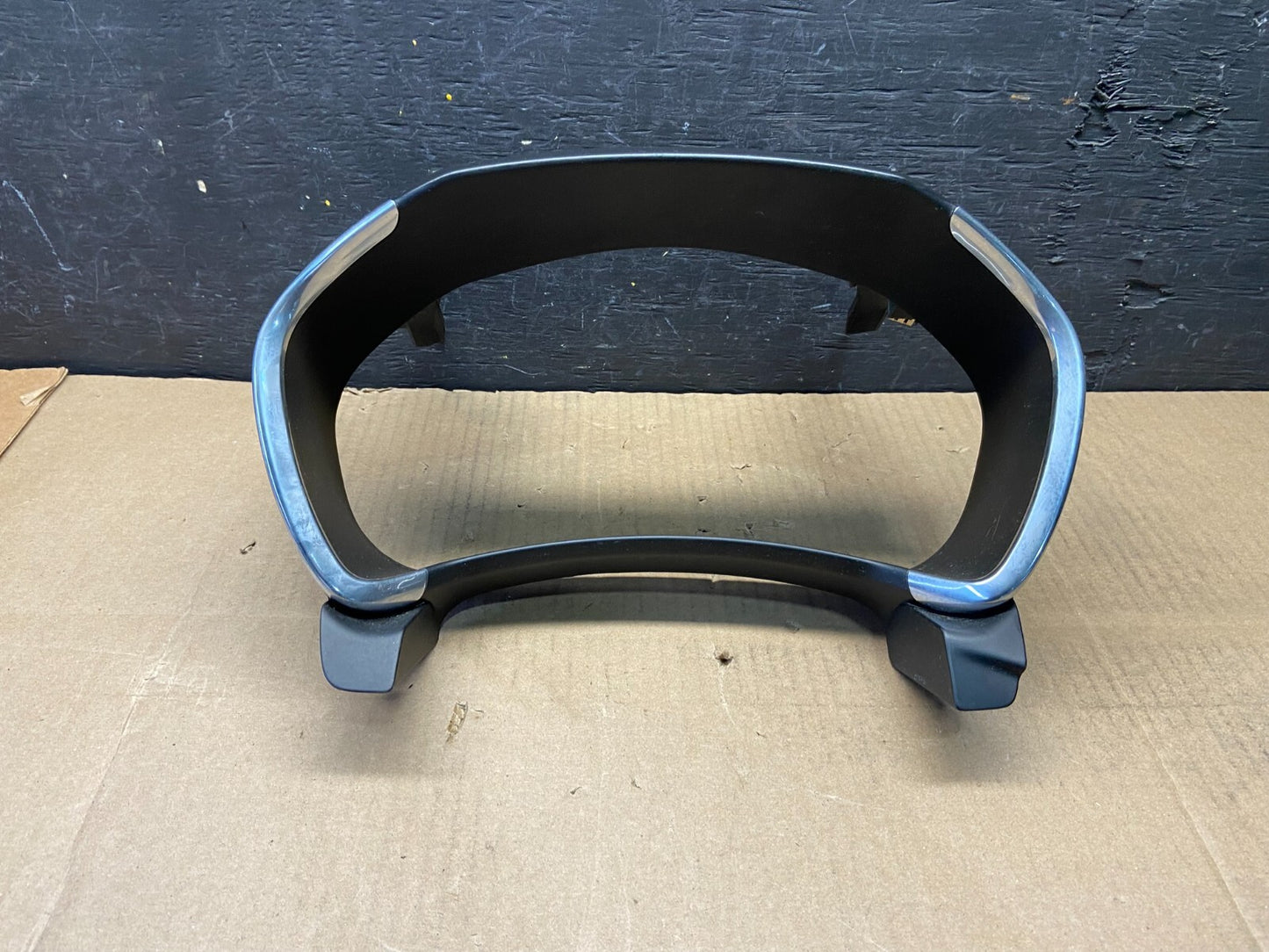 2018 to 2022 Chevrolet Equinox Cluster Gauge Speedometer Bezel Trim i5423 DG10