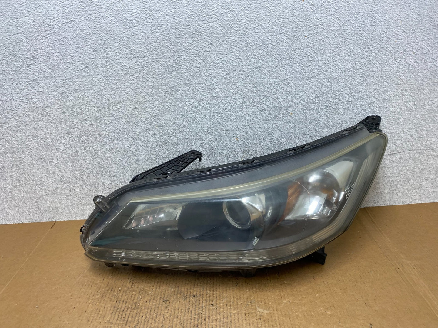 2013 to 2015 Honda Accord Sedan Headlight Left Driver Lh Side AE1163 DW0