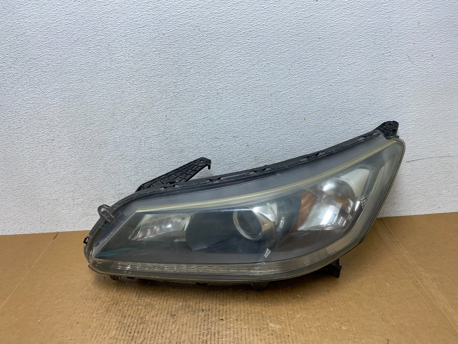 2013 to 2015 Honda Accord Sedan Headlight Left Driver Lh Side AE1163 DW0