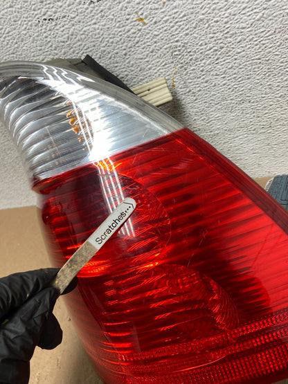 2004 2005 2006 BMW E53 X5 Right Passenger Rh Side Tail Light AD6497 DW3