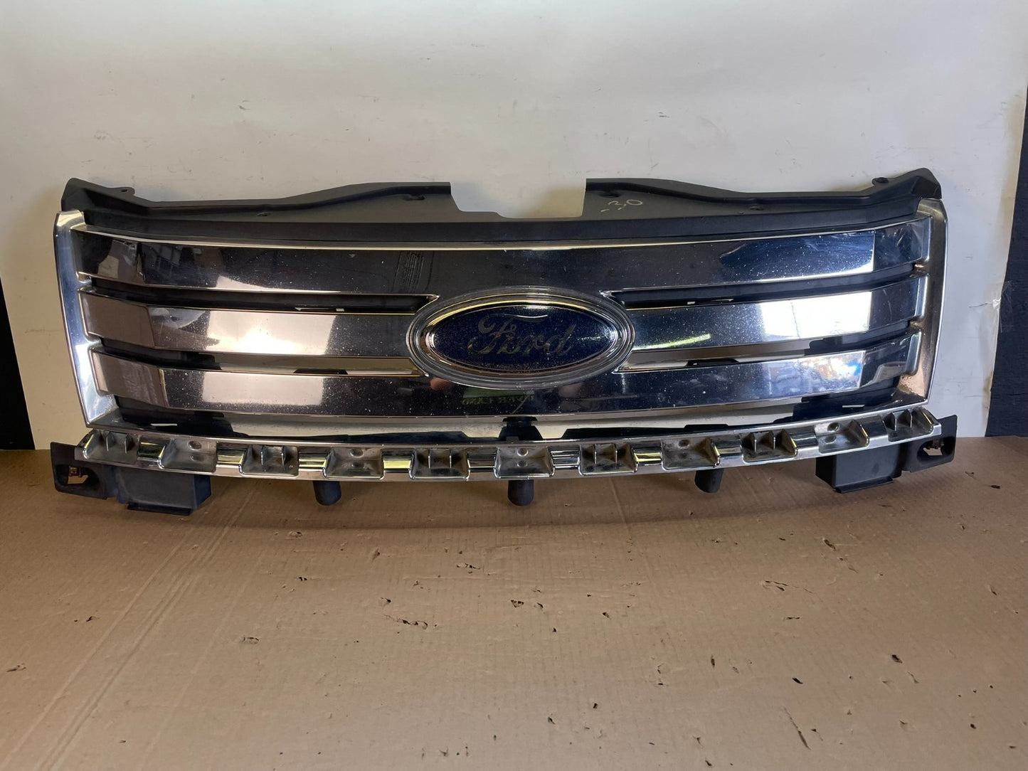 2007 2008 2009 2010 Ford Edge Front Upper Chrome Grill Grille AG7717 DG0