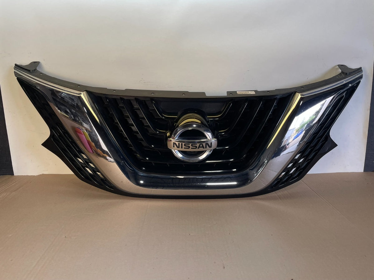 2015 to 2018 Nissan Murano Front Upper Front Camera Grill Grille ah6452 DG0