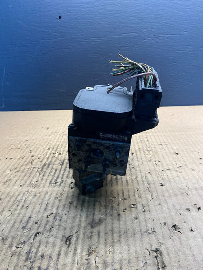 1998-2002 Mercedes W203 C230 CLK320 ABS Anti Lock Brake Pump Module AB4422 DG2