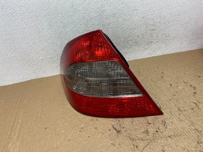 2007 - 2009 Mercedes E E320 E500 Sedan Left Driver LH Tail Light DEPO AF8410 DW1