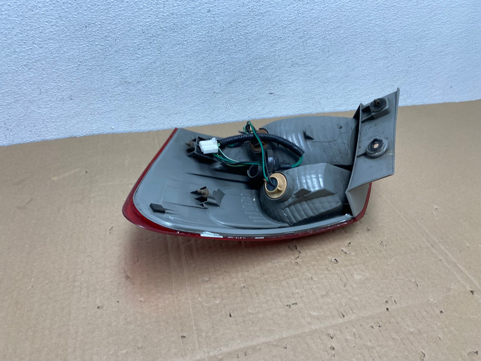 2008 to 2015 Nissan Rogue Left Driver Lh Side Tail Light OEM AC3791 LK5