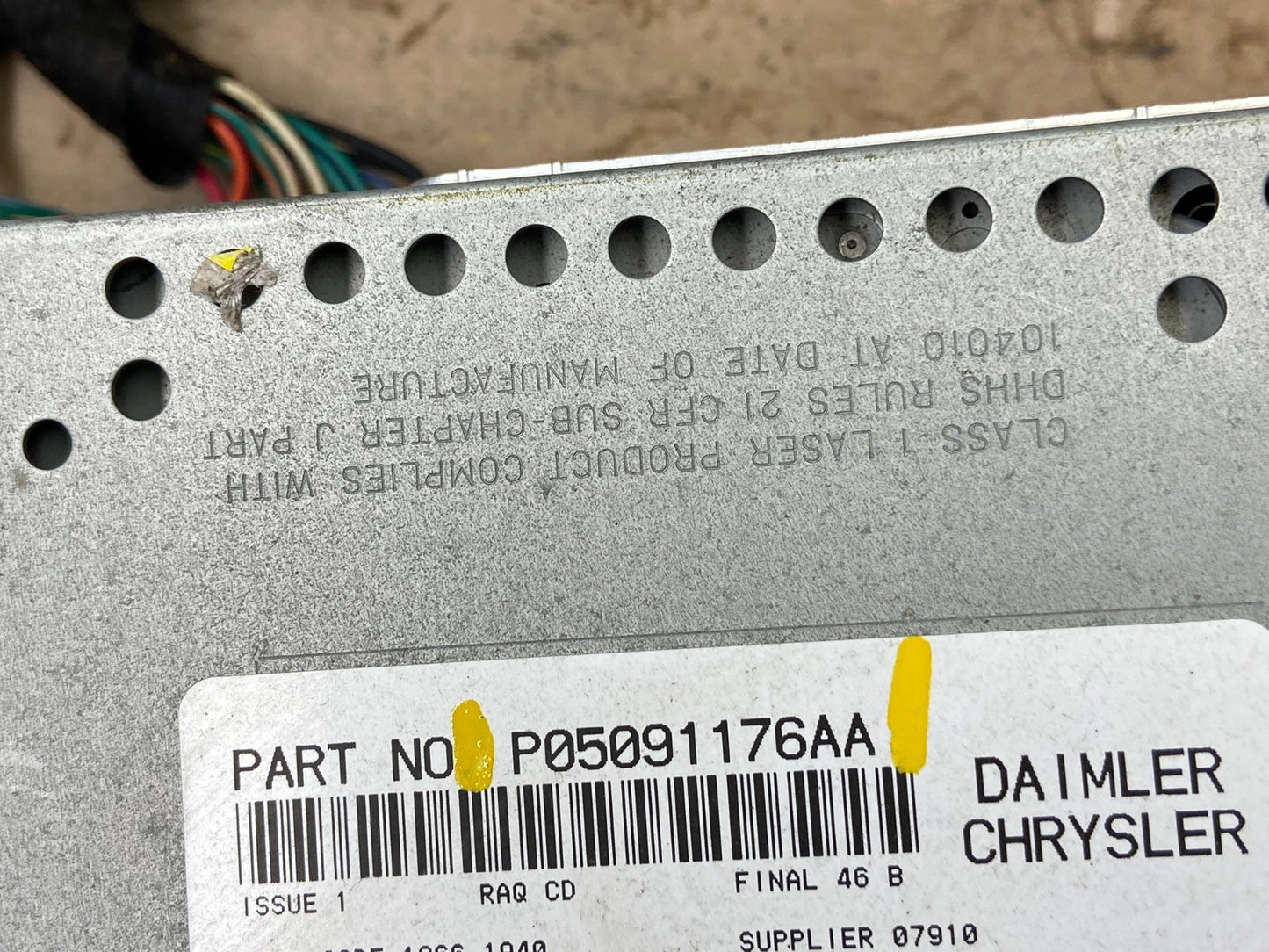 2005 2008 Jeep Dodge Chrysler AM/FM CD Player Satellite Radio T6198 DG5