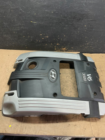 2001 to 2005 Hyundai XG350 V6 Engine Motor Cover T2588 DG3