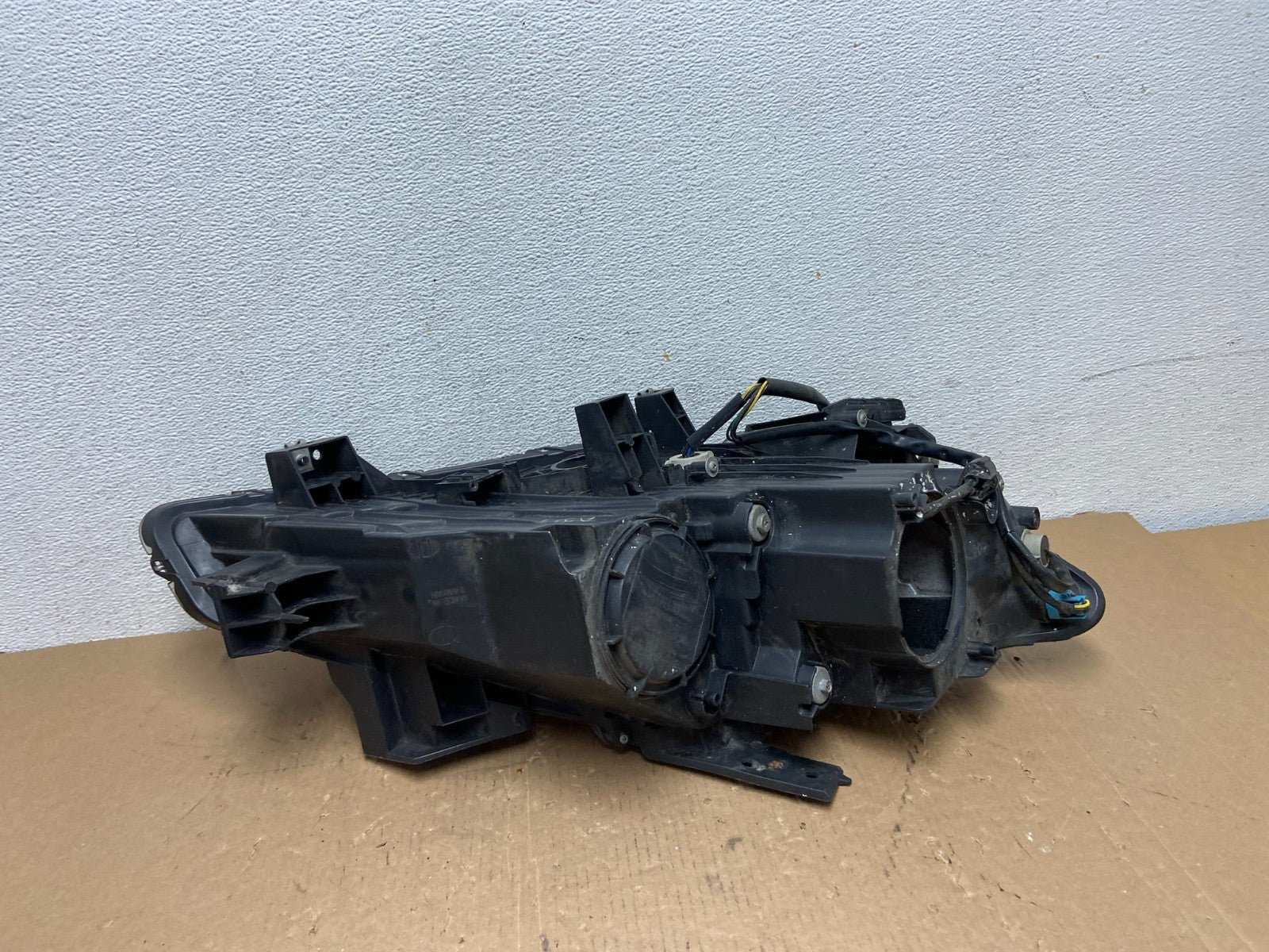 2010 - 2012 Mazda Cx9 Cx-9 Left Driver LH Headlight Halogen AD7997 DW6