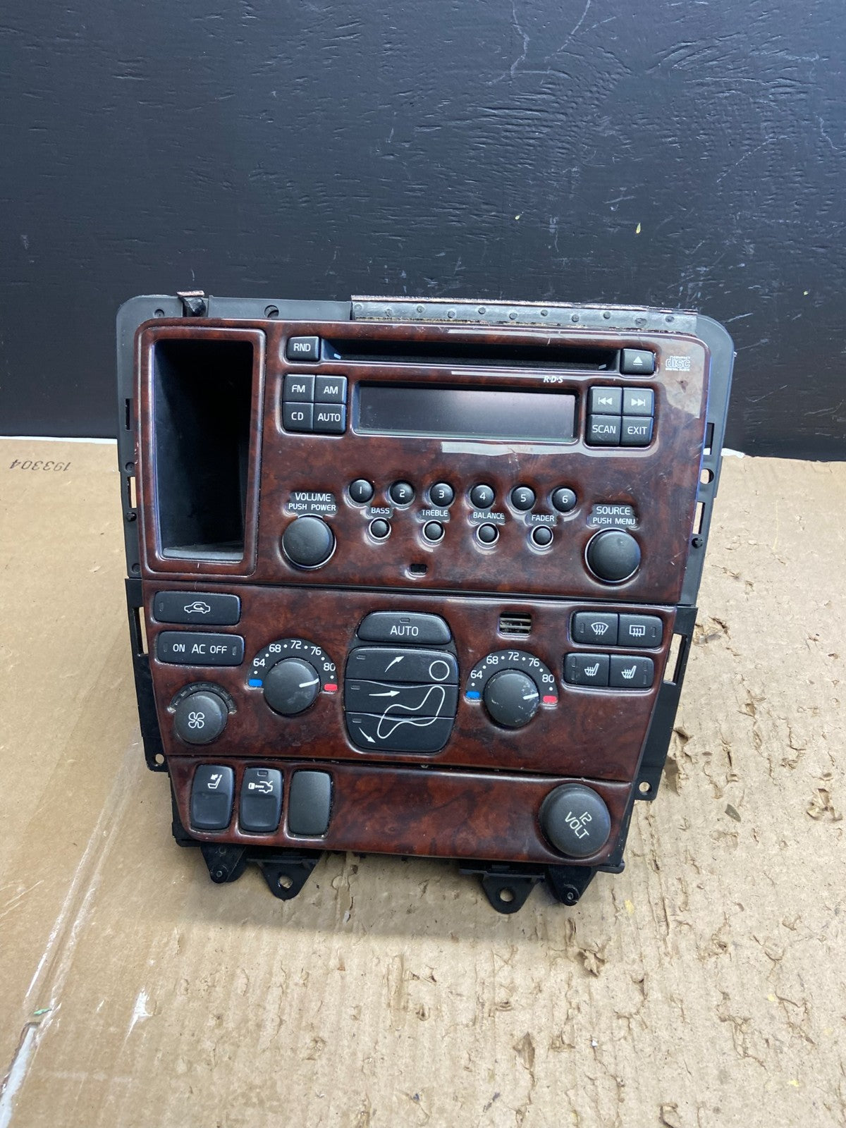 2005-2009 Volvo S60 Climate Control Radio Bezel Panel Trim Oem AB5820 DG0