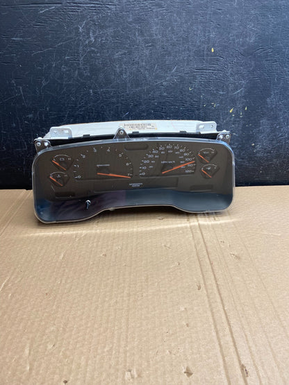 2003 Dodge Durango 4.7L Speedometer Instrument Cluster Gauge AF6134 DG0