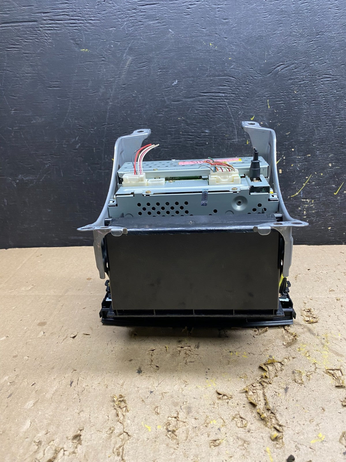 2003 to 2006 Toyota Prius OEM Radio AM/FM CD Player Oem U5801 DG8