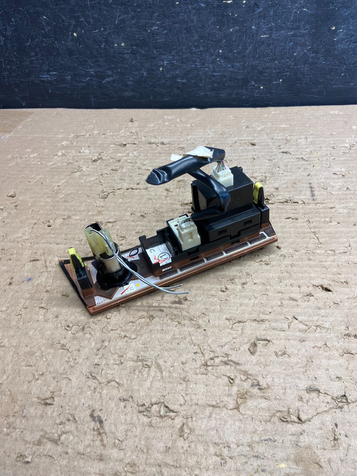 2004 to 2009 Lexus RX330 RX350 RX400h Heated Seats Control Dash Switch AG8791 DG4