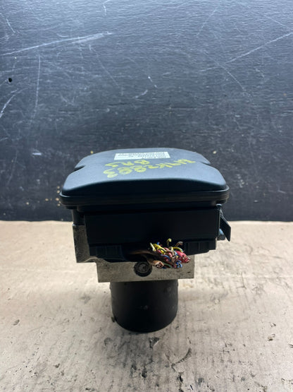 2007 to 2013 BMW X5 E70 ABS Anti-Lock Brake Pump Module OEM S8426 DG2