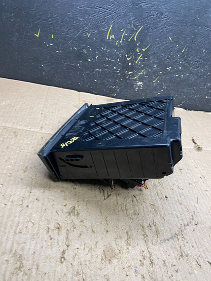 2006-2011 Mercedes W211 E350 E500 Center Console Switch Control Unit Y8018 DG1