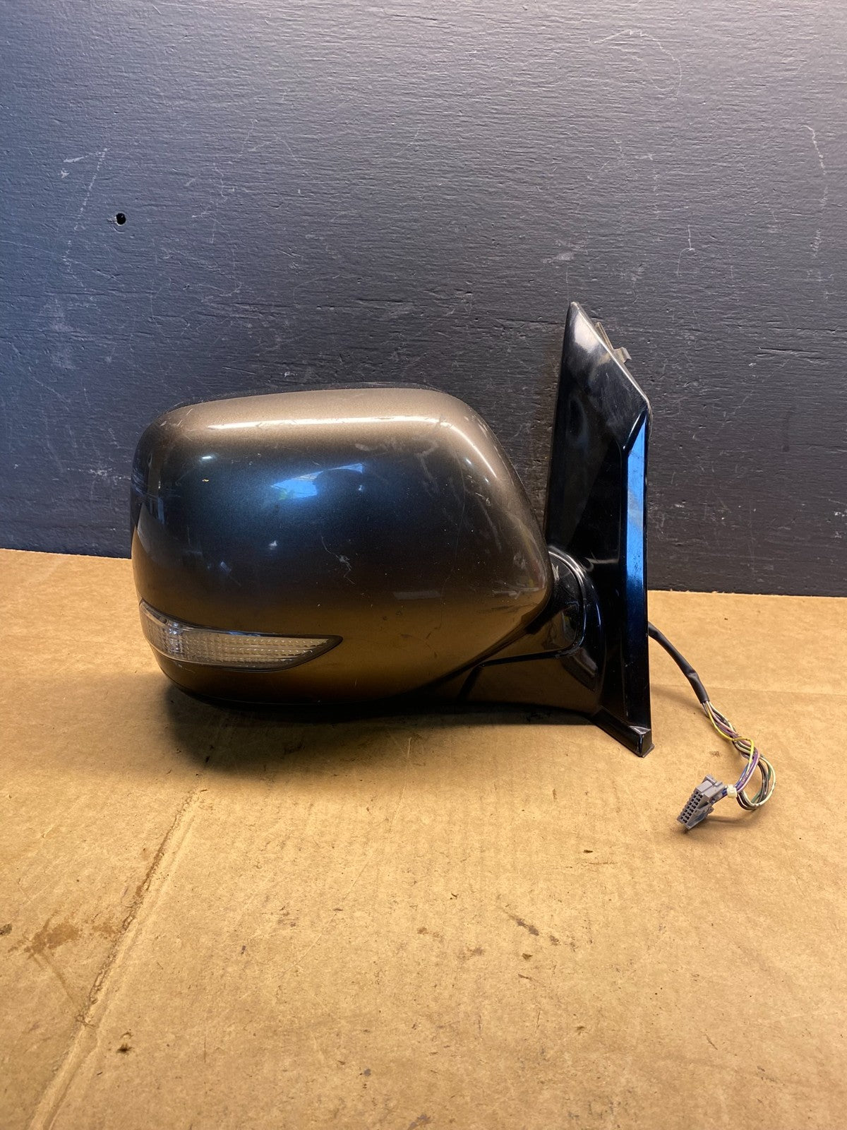 2008 - 2014 Subaru Tribeca Right Passenger Side View Mirror AD4820 DG0