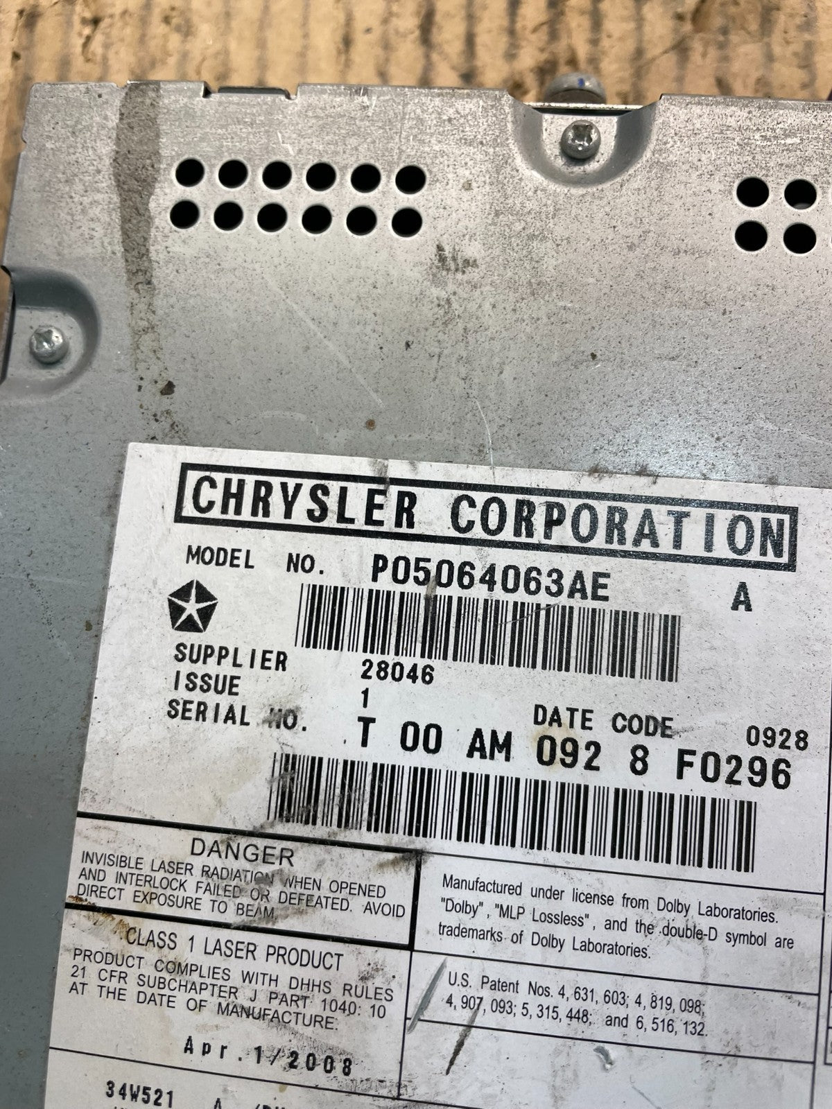 2008 to 2012 Chrysler Town Country DVD Player Receiver OEM y1088 DG6