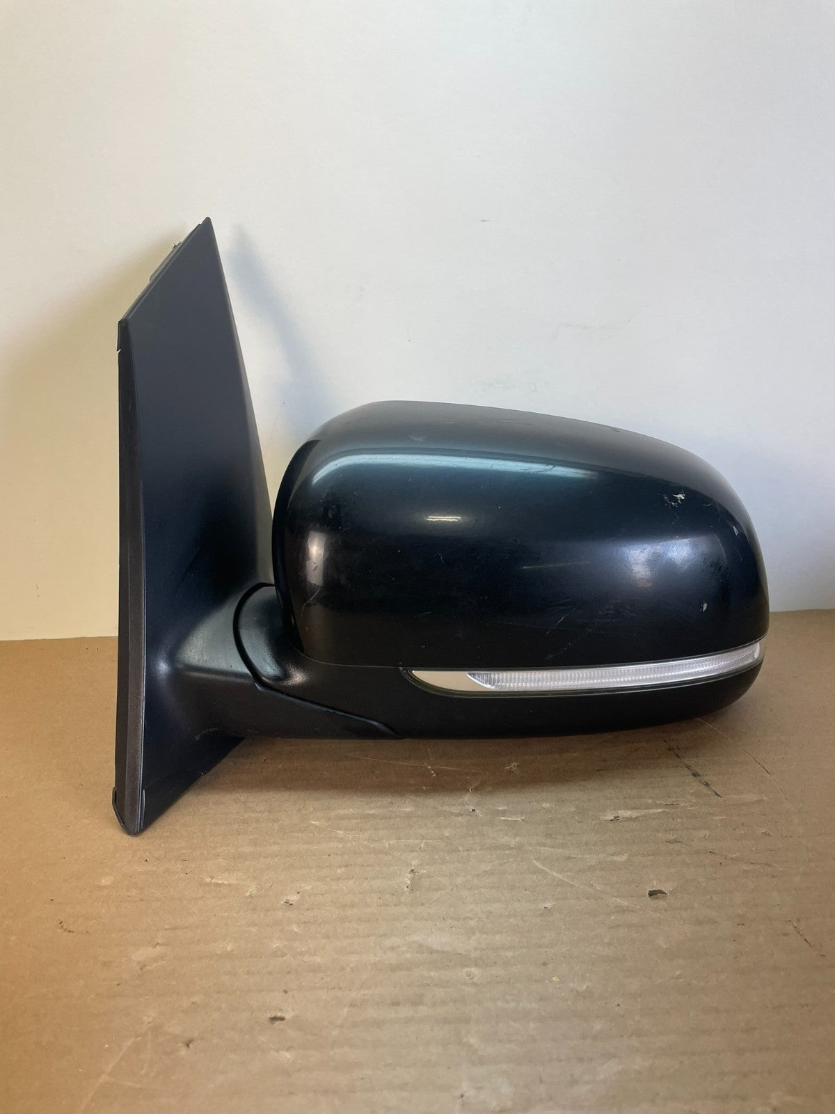 2015 to 2021 Kia Sedona Left Driver LH Side Door Mirror AF5602 DG0