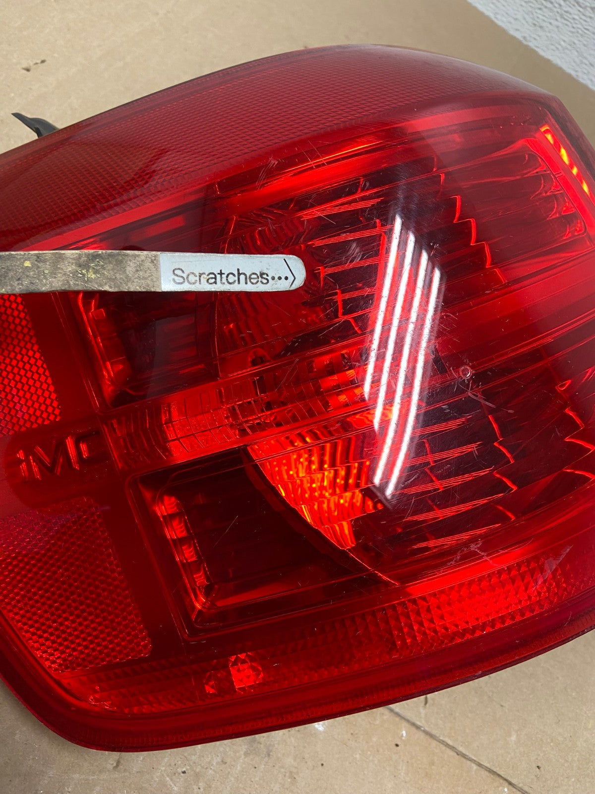 2010 to 2017 GMC Terrain Halogen Tail Light Left Driver Lh Side AE5067 LK3