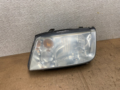 2002-2006 Volkswagen Jetta Left Driver LH Side Headlight AA6945 DW0